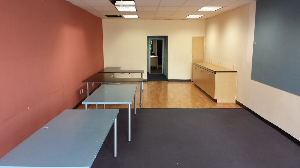 More Photos Of 1620-1622 Wilshire Blvd, Santa Monica Storefront Retail Office For Lease