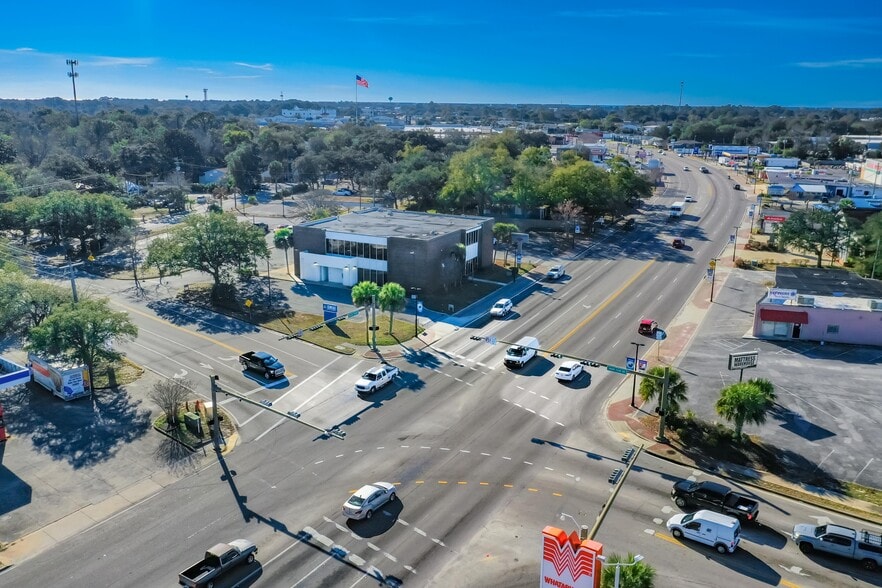 More Photos Of 189 Eglin Pky NE, Fort Walton Beach Office For Lease