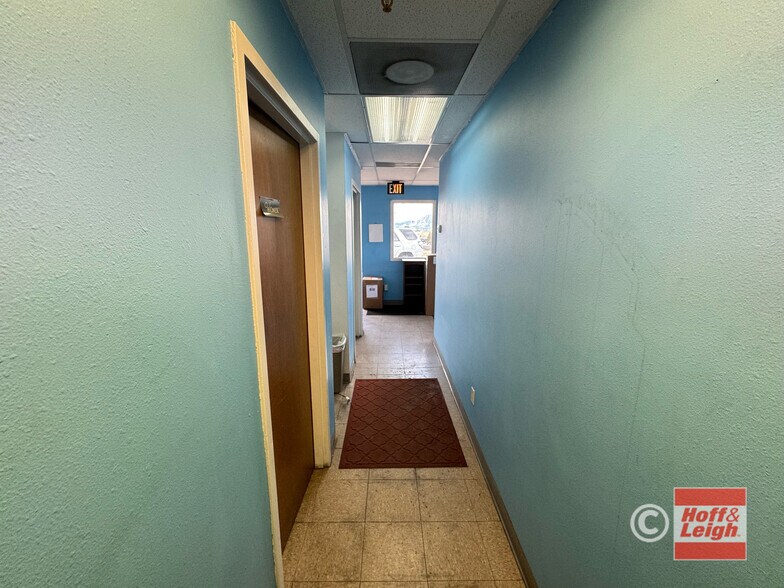 More Photos Of 2445 Wayside Ct, Colorado Springs Warehouse For Sale