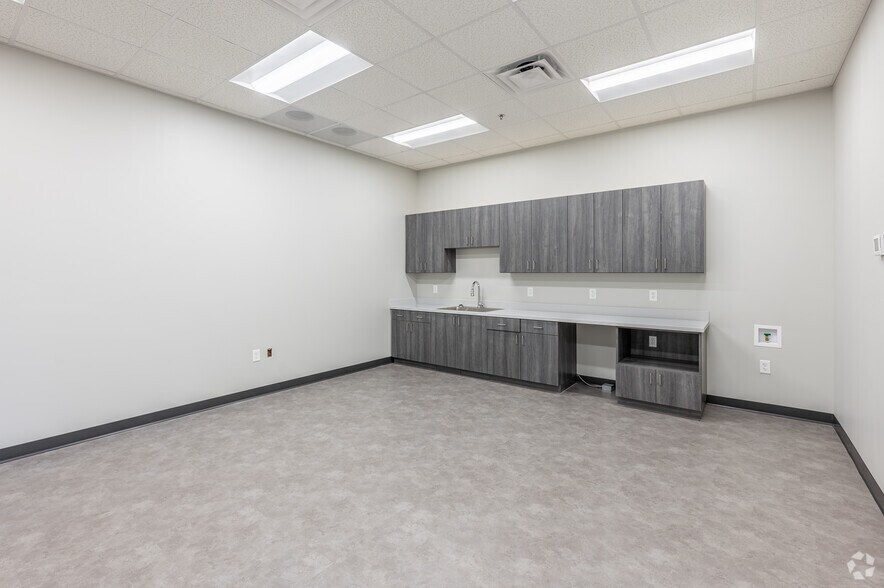 More Photos Of Jessie Cronic Rd & I-85, Braselton Unknown For Lease