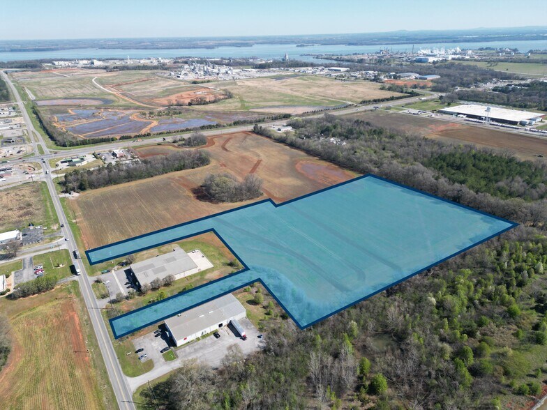 More Photos Of Near Corner Of Al Hwy 20 And Woodall Road, Decatur Land For Sale