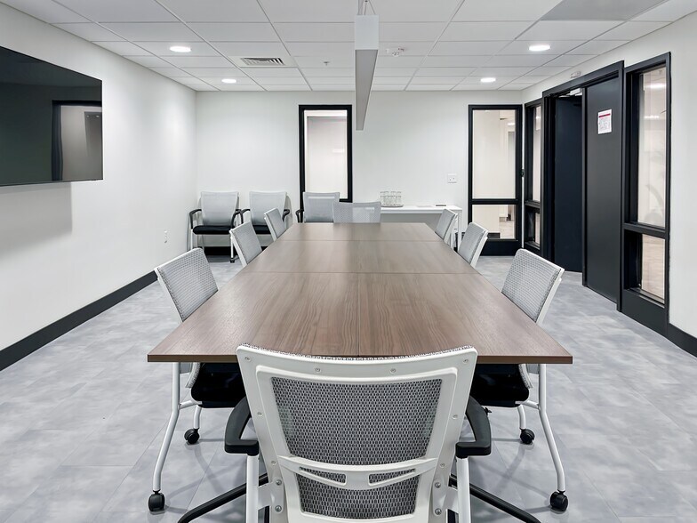 More Photos Of 3293 Harrison Blvd, Ogden Coworking Space