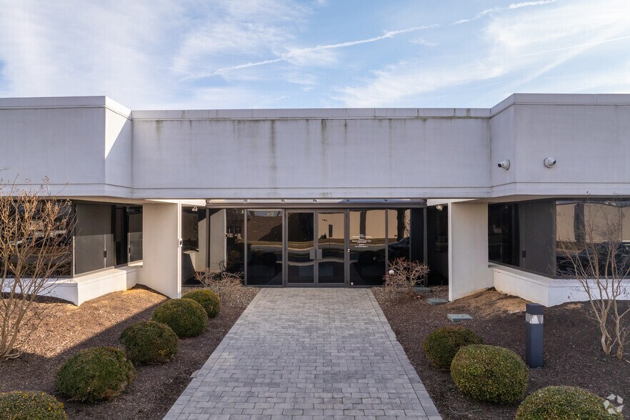 More Photos Of 850 N Wyomissing Blvd, Wyomissing Office For Lease