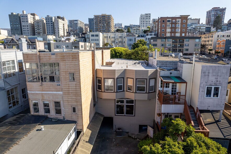 More Photos Of 1964-1966 Union St, San Francisco Apartments For Sale