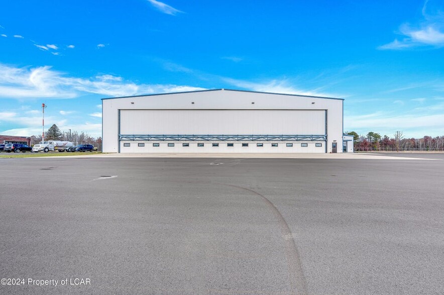 Primary Photo Of 5175 Old Airport Rd, Hazle Township Airplane Hangar For Sale