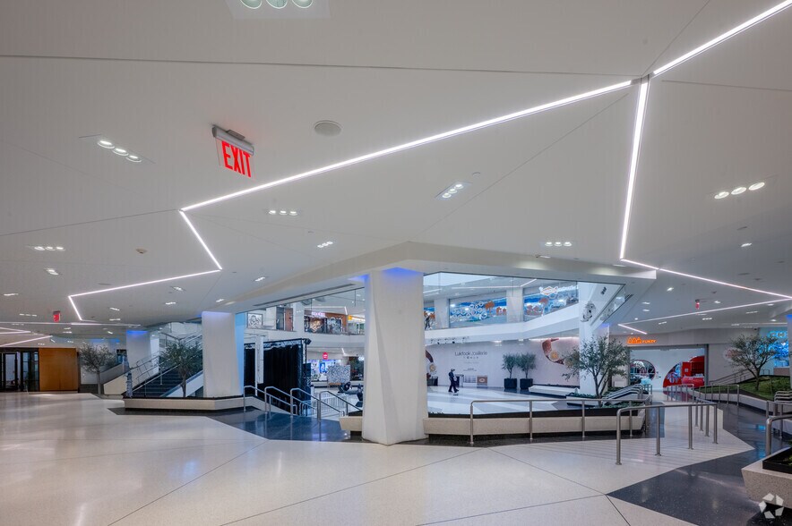 More Photos Of 37-12 Prince St, Flushing Unknown For Sale