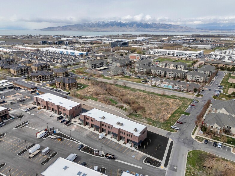 More Photos Of 292 S 2000 W, Pleasant Grove Office For Lease