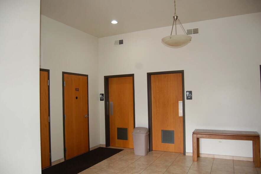 More Photos Of 3691 Darlene Ct, Aurora Office For Lease