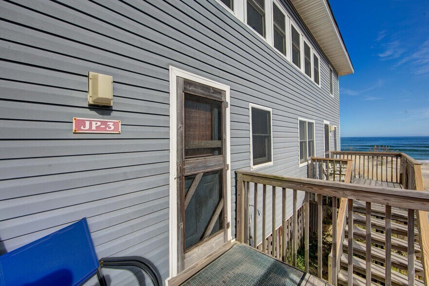 More Photos Of 9023 Gerhard st, Nags Head Apartments For Sale