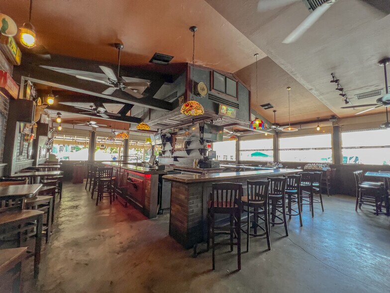 More Photos Of 404 Southard St, Key West Restaurant For Sale