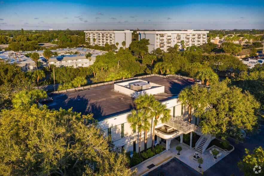 More Photos Of 4161 NW 5th St, Plantation Medical For Lease