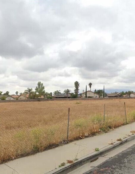 More Photos Of Cajon Blvd, San Bernardino Land For Sale