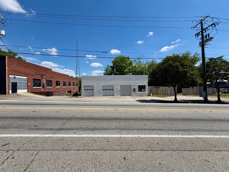 More Photos Of 12471 Veterans Memorial Hwy, Douglasville Industrial For Lease
