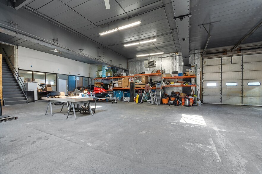 More Photos Of 260-276 Lynnway, Lynn Manufacturing For Sale
