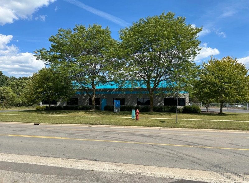 More Photos Of 450 S Glaspie St, Oxford Warehouse For Sale