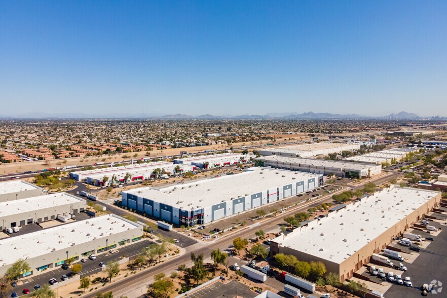 More Photos Of 7150 W Roosevelt St, Phoenix Distribution For Lease