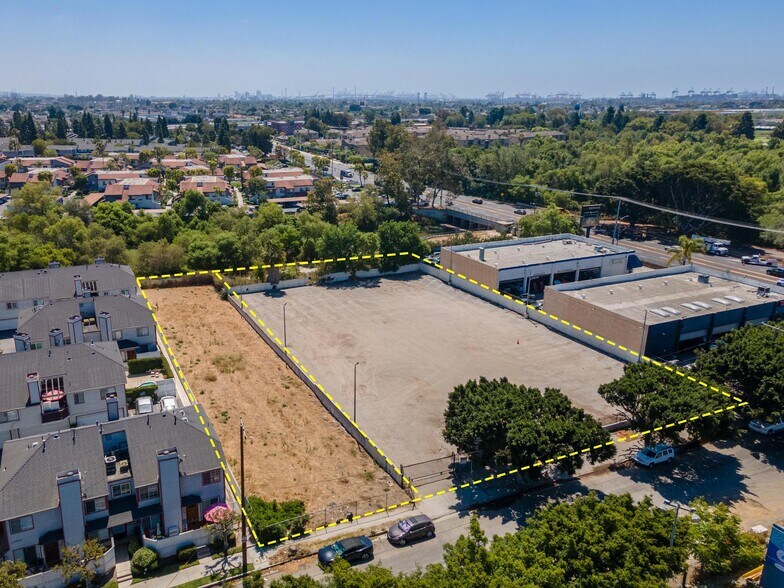 More Photos Of 25530 Dodge, Harbor City Land For Lease