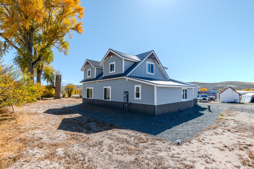 More Photos Of 43950 US Highway 50, Gunnison Light Manufacturing For Sale