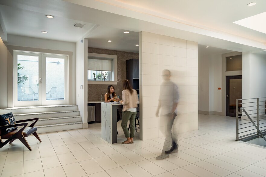 More Photos Of 1726 E 7th Ave, Tampa Loft Creative Space For Lease