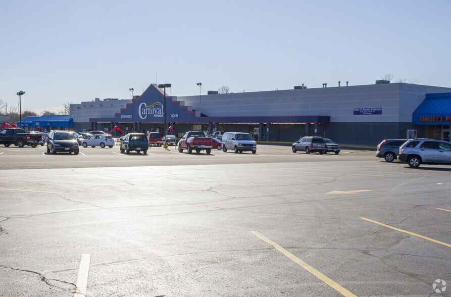 More Photos Of 1185-1259 N Memorial Dr, Lancaster General Retail For Lease