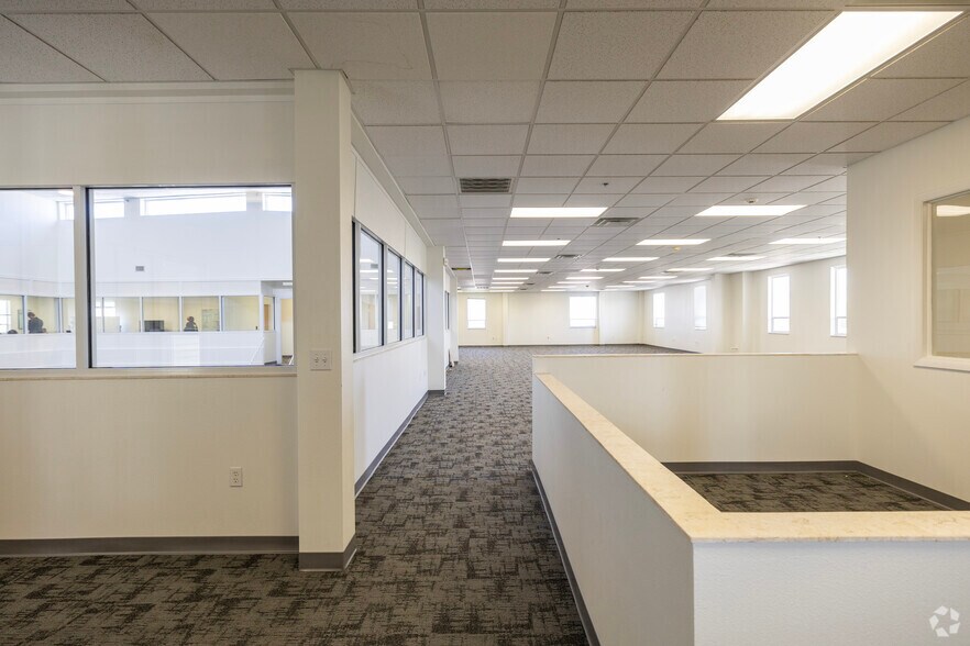 More Photos Of 1701 Biotech Way, Sarasota Office Residential For Sale