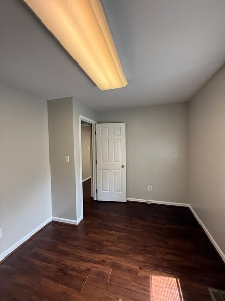 More Photos Of 304 E Washington St, Mebane Medical For Lease