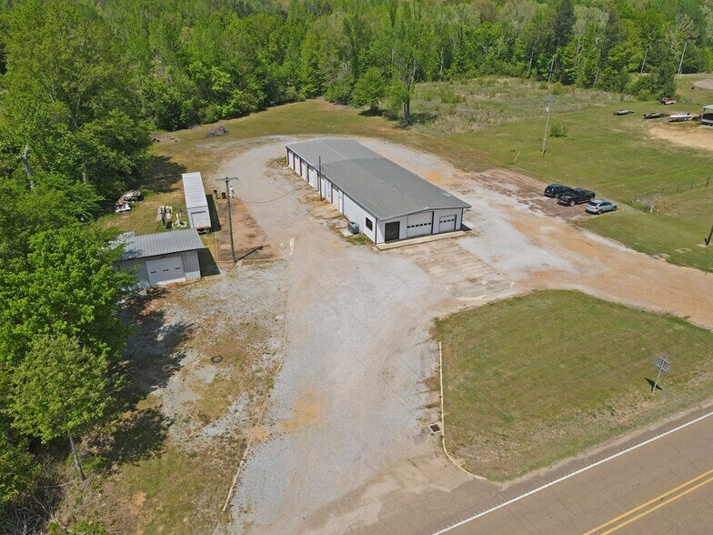More Photos Of 180 Highway 7, Grenada Specialty For Sale