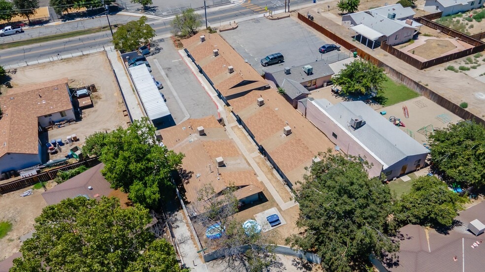 More Photos Of 600 S Real Rd, Bakersfield Apartments For Sale