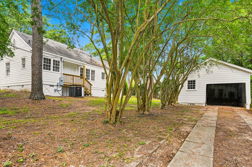 More Photos Of 1224 E Fortification St, Jackson Office For Sale
