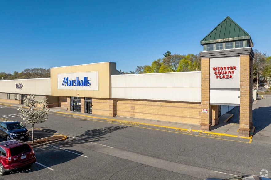 More Photos Of 68 Stafford St, Worcester Freestanding For Lease