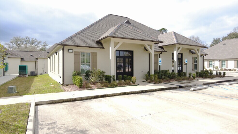 More Photos Of 4710 Bluebonnet Blvd, Baton Rouge Office For Sale