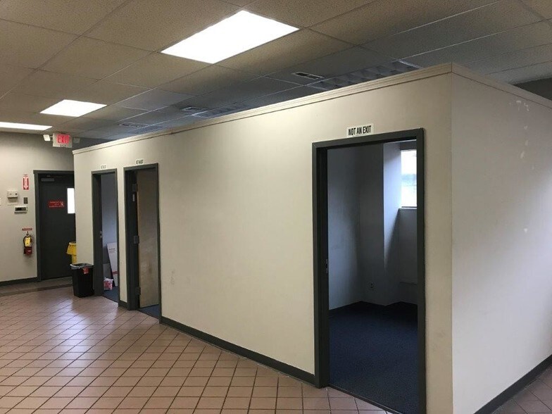 More Photos Of 30 Pocono Rd, Brookfield Warehouse For Sale