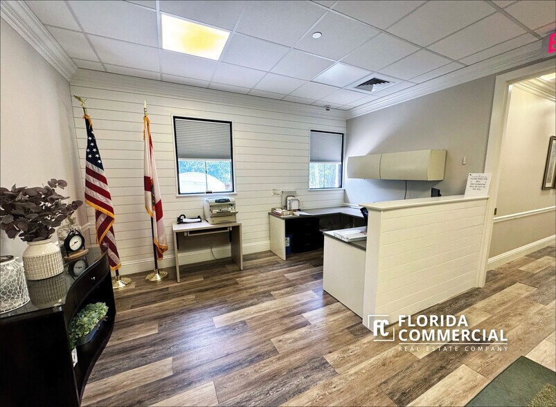 More Photos Of 2300 SE Monterey Rd, Stuart Office For Sale