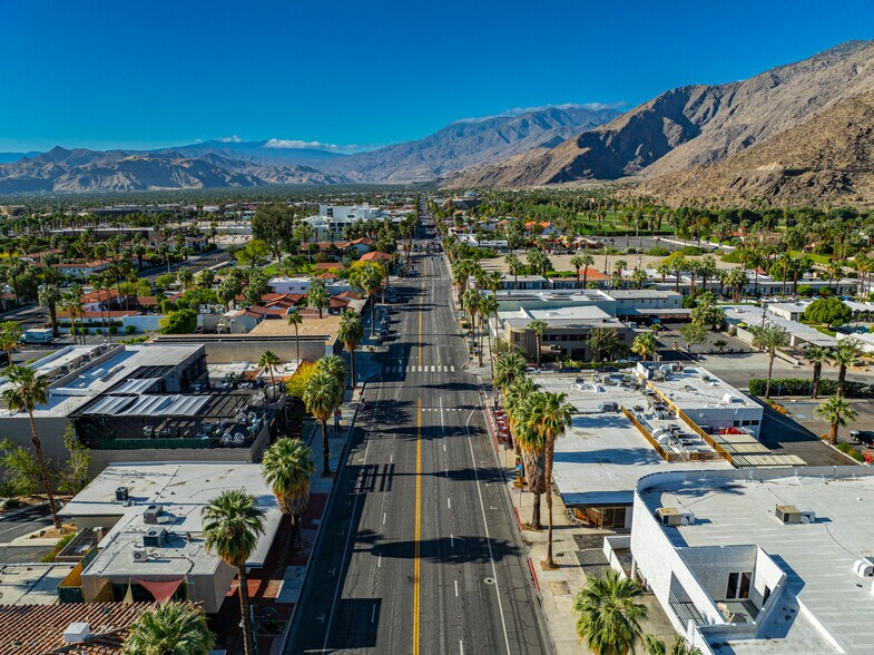More Photos Of 707-745 N Palm Canyon Dr, Palm Springs Restaurant For Sale
