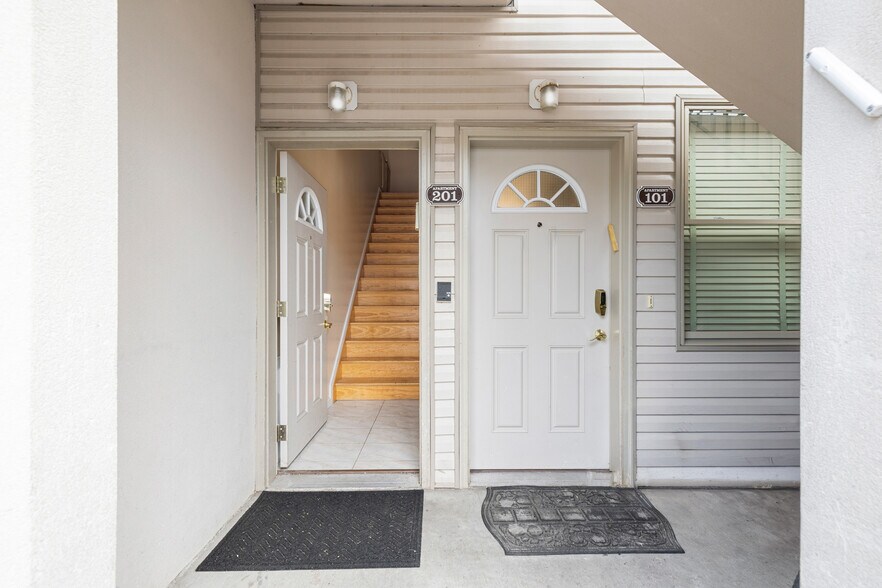 More Photos Of 342 Blauvelt Rd, Monsey Apartments For Sale