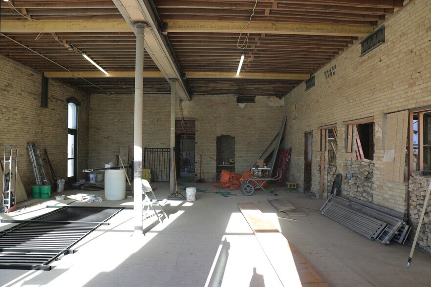 More Photos Of 610 Front St, Casselton Office For Lease