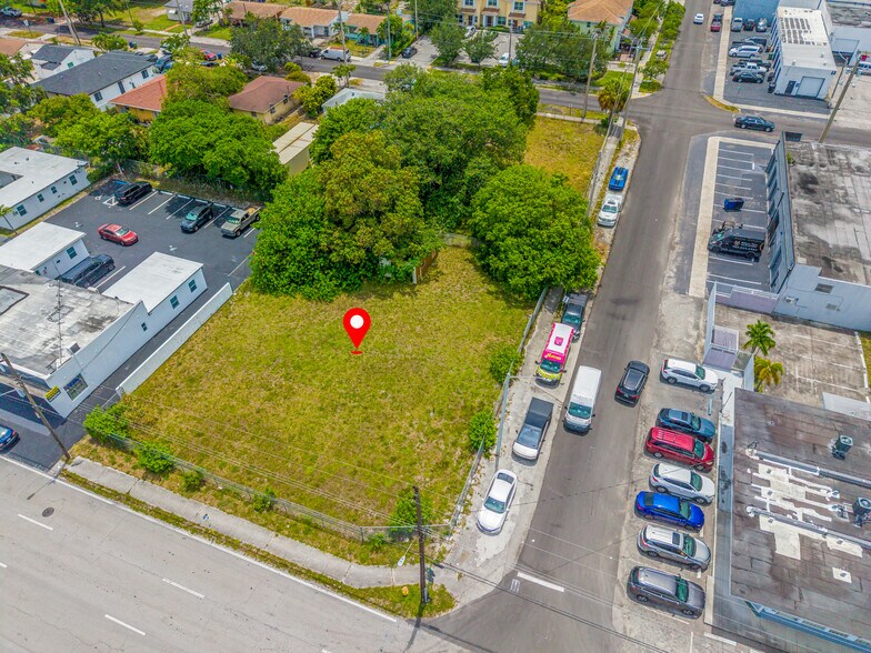 More Photos Of 137 N Dixie Hwy, Hallandale Beach Land For Sale