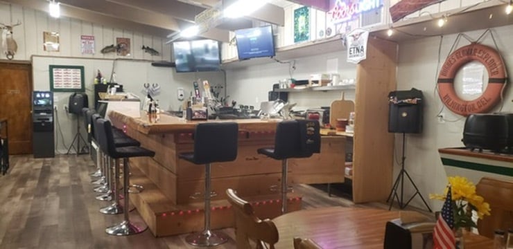 More Photos Of 260 S Derick Flat Rd, Trinity Center Freestanding For Sale