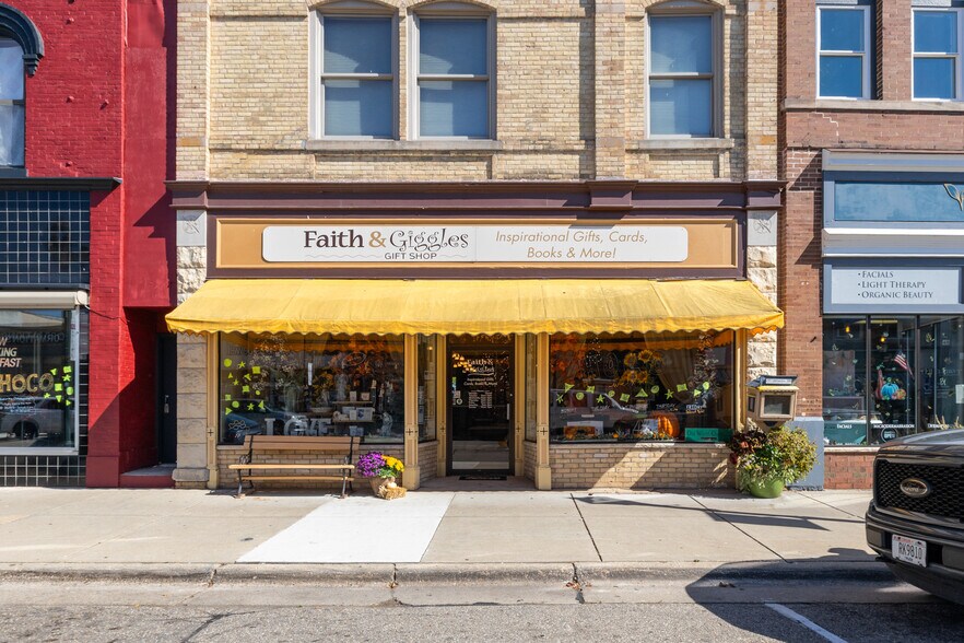 Primary Photo Of 42 N Main St, Hartford Storefront Retail Residential For Sale