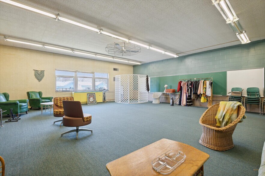 More Photos Of 502 Claremont St, Buchanan Schools For Sale