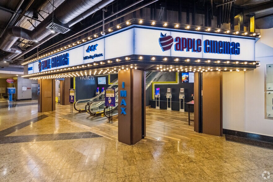 More Photos Of 1000 Van Ness Ave, San Francisco Apartments For Lease