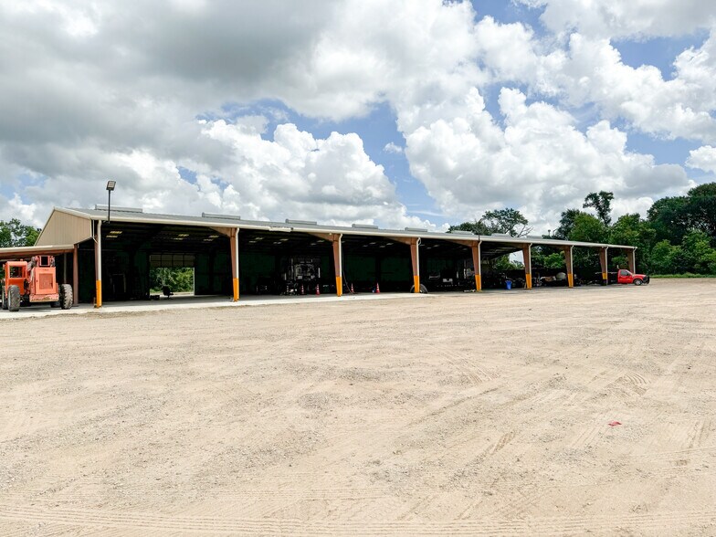 More Photos Of 18330 Mueschke Rd, Cypress Distribution For Sale