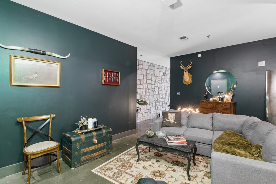 More Photos Of 845 Spring St NW, Atlanta Apartments For Sale