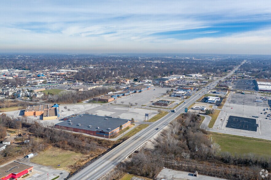 More Photos Of 4610 Noland Rd, Independence Bank For Sale