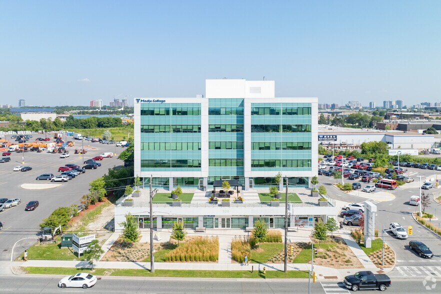 More Photos Of 520 Ellesmere Rd, Toronto Medical For Lease