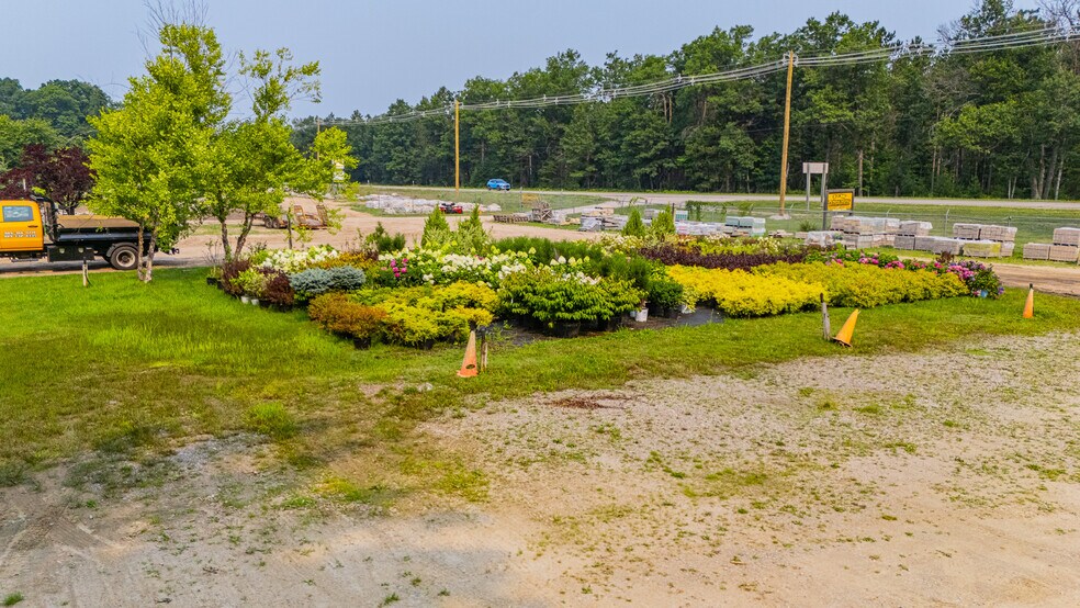 More Photos Of 125 W West Branch Rd, Prudenville General Retail For Sale