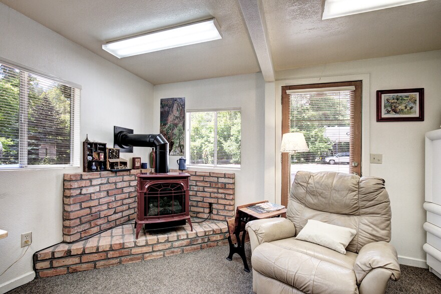 More Photos Of 1389 E Christopher Creek Loop, Payson Storefront Retail Office For Sale