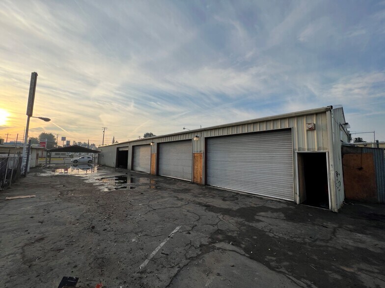 More Photos Of 1308 W Iota Ave, Fresno Auto Repair For Sale