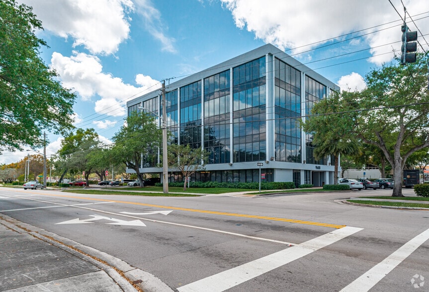 More Photos Of 9600 W Sample Rd, Coral Springs Office For Lease