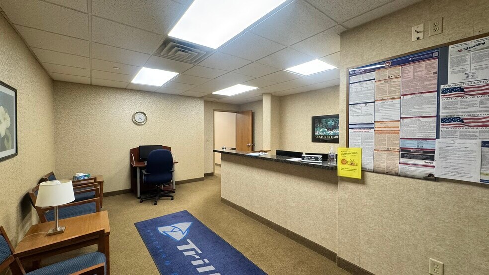 More Photos Of 5555 Gull Rd, Kalamazoo Medical For Lease